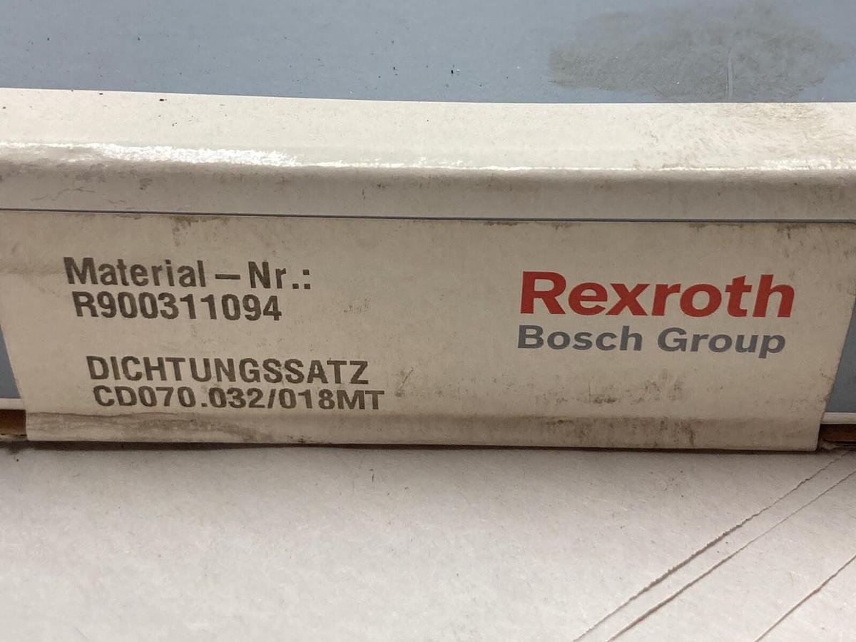 Used Rexroth,R900311094,Seal Kit