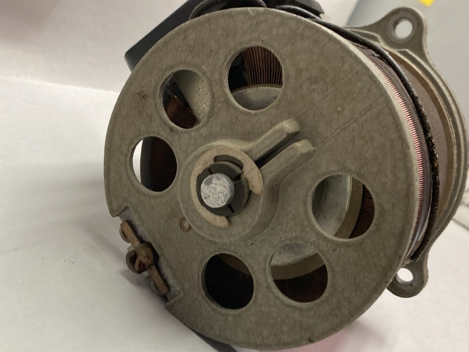 Used Adjust-A-Volt,Type 5203U,Power Stat Transformers 230V 50/60Hz 3A