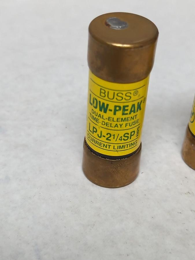 Used COOPER BUSSMANN,LPJ-2-1/4SP,LOW-PEAK 2-1/4 AMP FUSE LOT OF 3 PRE-OWNED