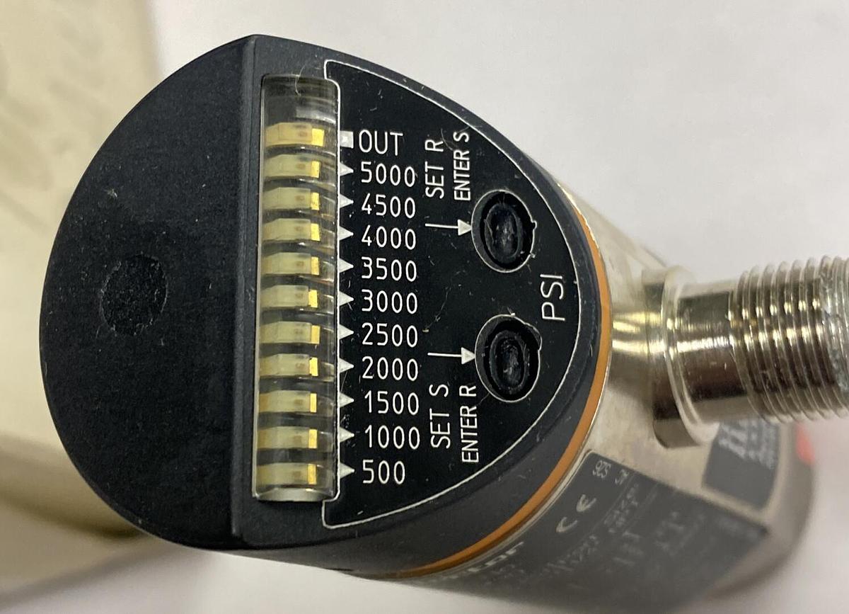 IFM Efector,500 PB5220,Pressure Sensor New In Box