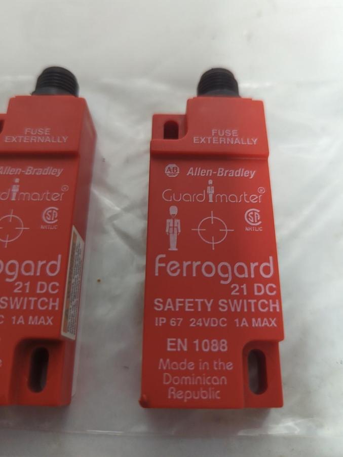 Used ALLEN-BRADLEY,EN-1088,FERROGARD SAFETY SWITCH LOT OF 2 PRE-OWNED