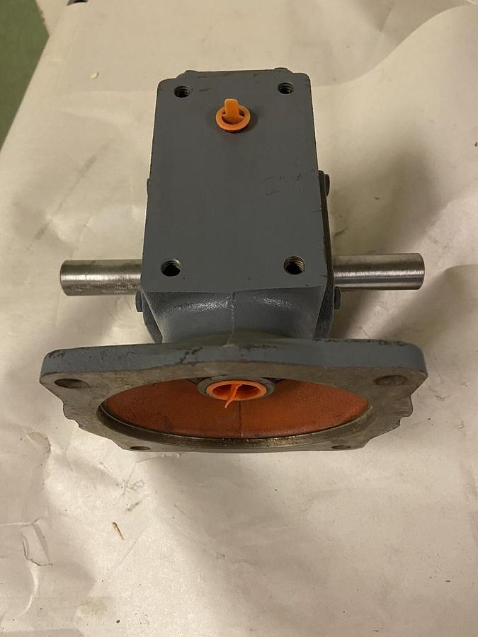 Used Hub City,0220-61236-214,Gear Reducer Model 214 Ratio 60 Style A