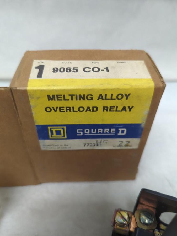 SQUARE D,9065 CO-1,MELTING ALLOY OVERLOAD RELAY 77233 NOS