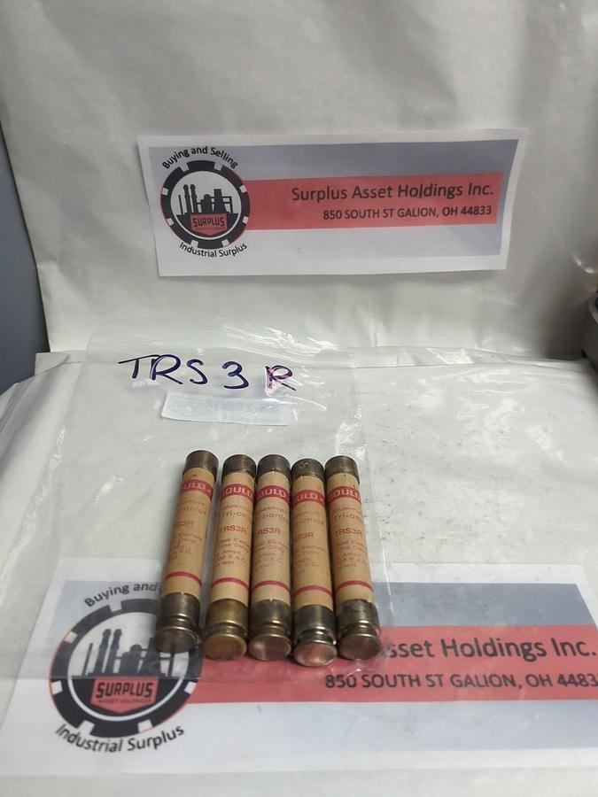 Used GOULD SHAWMUT,TRS3R,TRI-ONIC 3 AMP FUSE LOT OF 5 PRE-OWNED