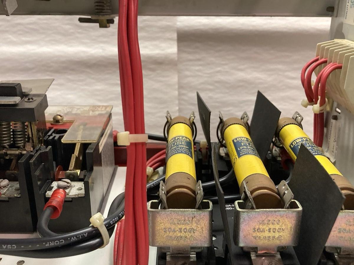 Used Cutler Hammer,60 Amps,12 INCH MCC Disconnect FUSED Feeder Bucket 60A 60Hz 480V