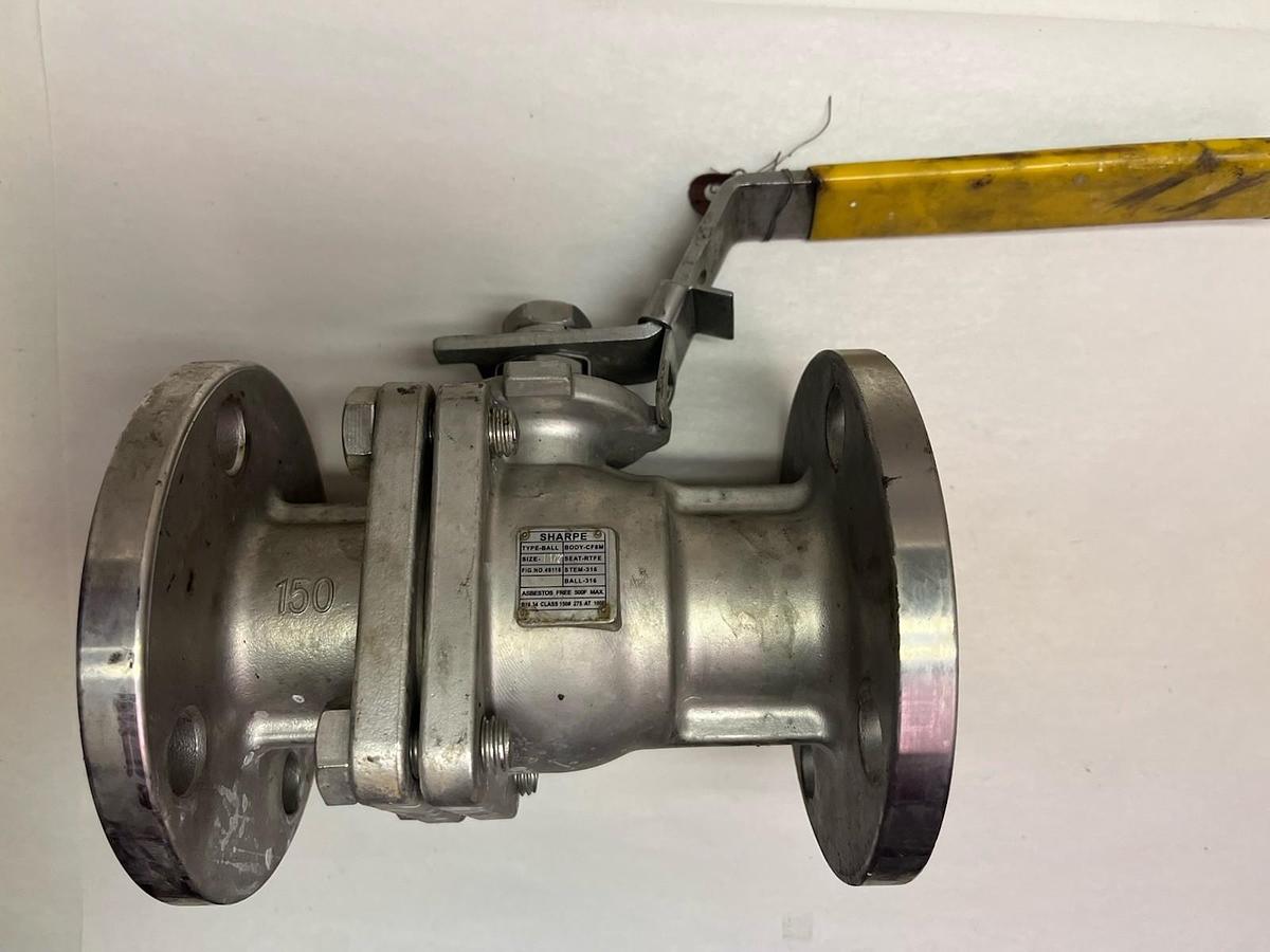 Used SHARPE,49116,SS BALL VALVE 1-1/2" CF8M CLASS #150