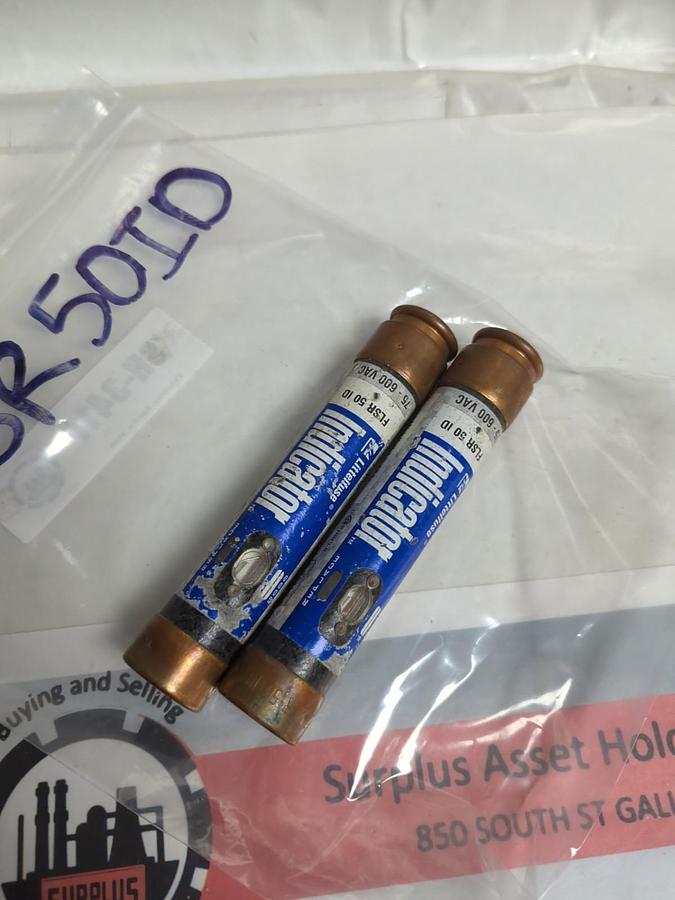 Used LITTELFUSE,FLSR50ID,INDICATOR 50 AMP FUSE LOT OF 2 PRE-OWNED