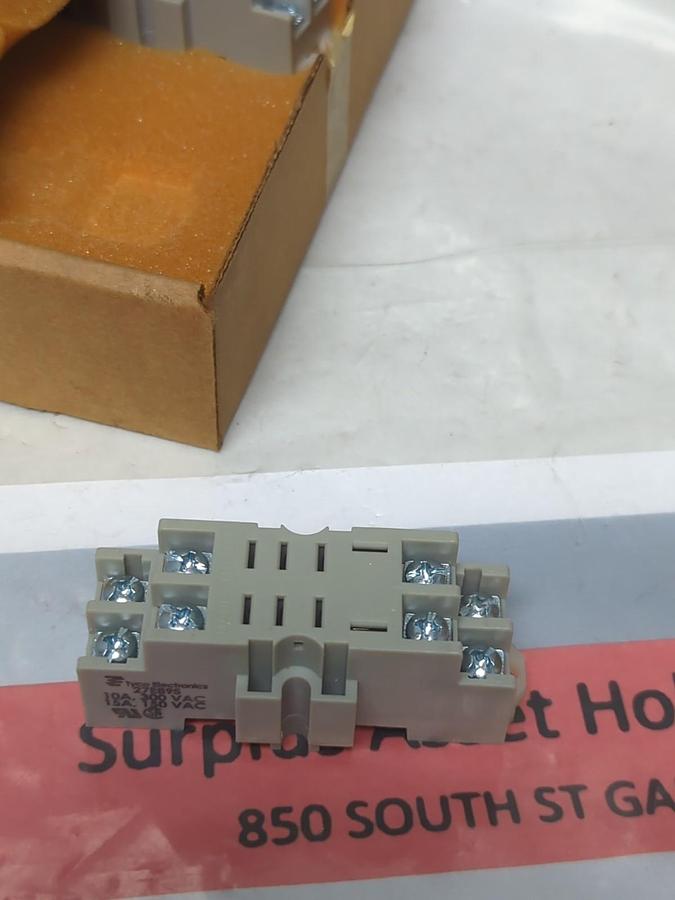 TYCO ELECTRONICS,27E895,RELAY BASE 10 AMP 300VAC PACK OF 2 PCS NOS