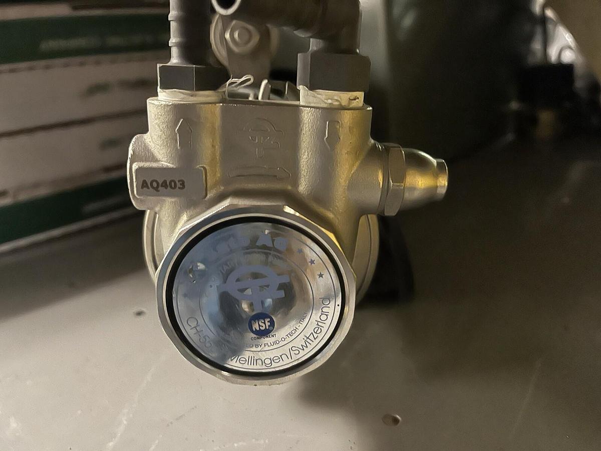 Used Fluid-O-Tech SATO AG,TA0051BFANN1503,CH-5507 ROTARY VANE PUMP 1PH 115V