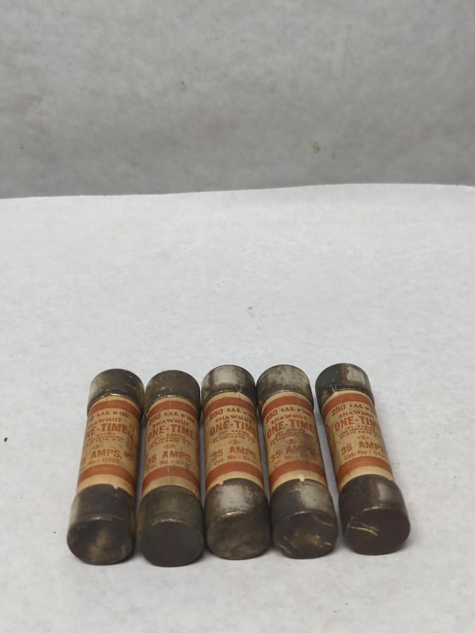 Used GOULD SHAWMUT,OT35,ONE-TIME 35 AMP FUSE LOT OF 5 PRE-OWNED