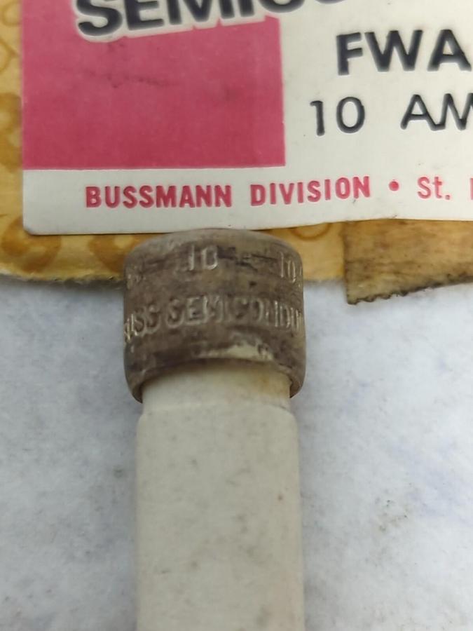 COOPER BUSSMANN,FWA 10,SEMICONDUCTOR 10 AMP FUSE LOT OF 4 NOS