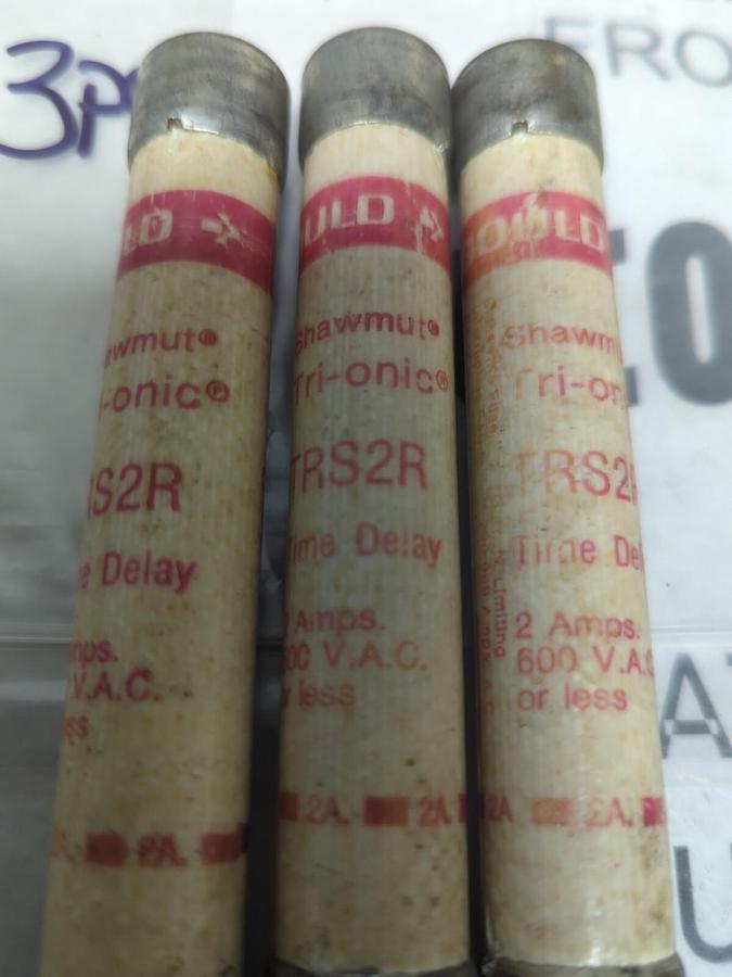 GOULD SHAWMUT,TRS2R,TRI-ONIC 2 AMP FUSE LOT OF 3 NOS