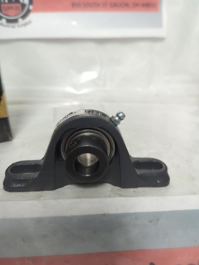 TIMKEN,RAK 5/8,PILLOW BLOCK BEARING 5/8 INCH BORE WITH LOCKING COLLAR NOS