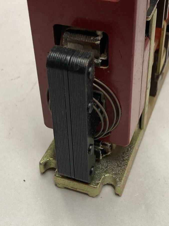 Used Clark Control,Type PMS,Slim Jim Relay 600Vac Max