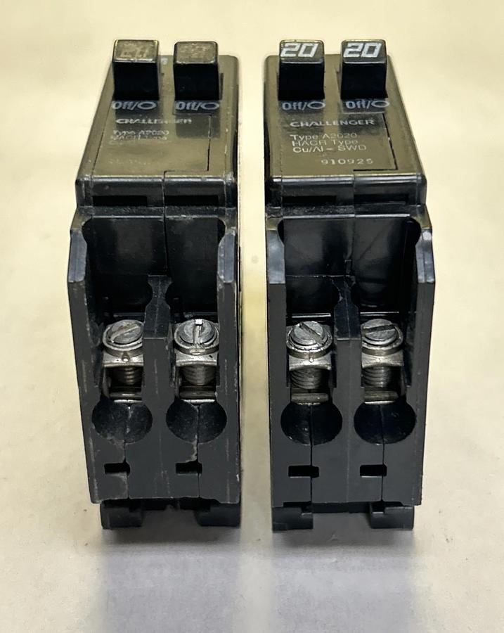 Used CHALLENGER,A2020,TANDEM CIRCUIT BREAKER 20A 120/240V 2P LOT OF 2