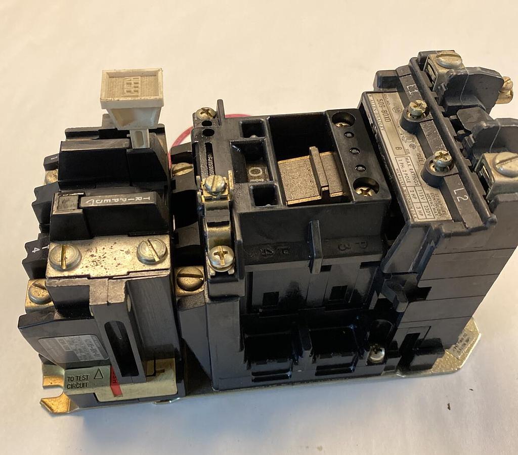 Used Allen-Bradley,509-B0XD 509-BOXD,SER B Size 1 Starter 600V