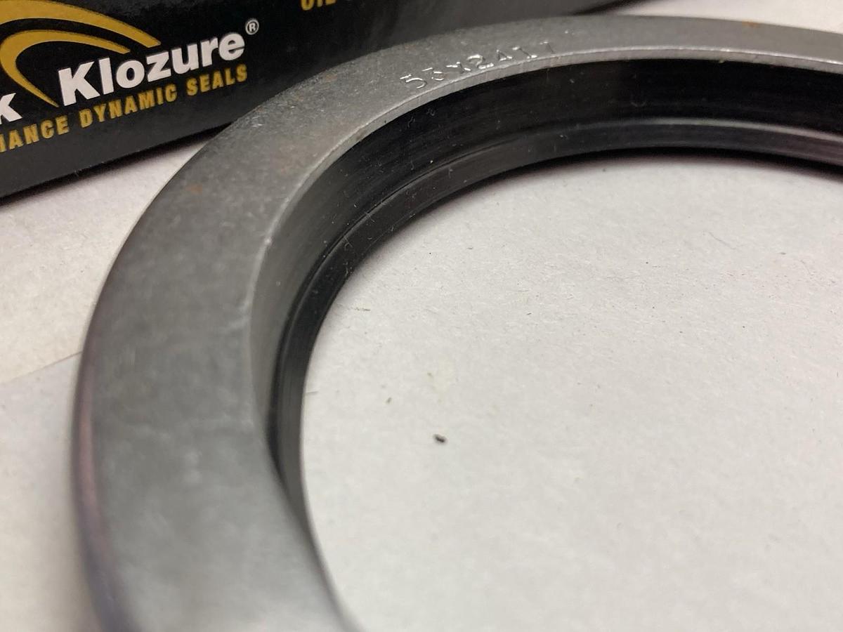 Garlock Klozure,21086-2417,Oil Seal