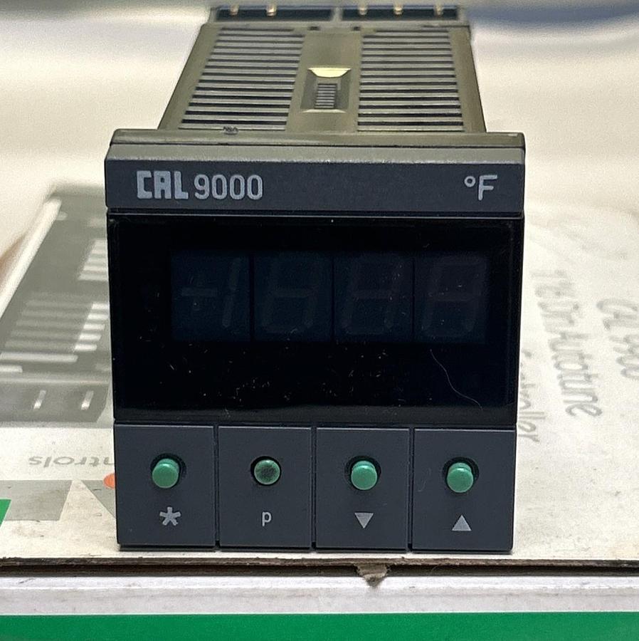 Used CAL CONTROLS,911.11F,TEMPERATURE CONTROL