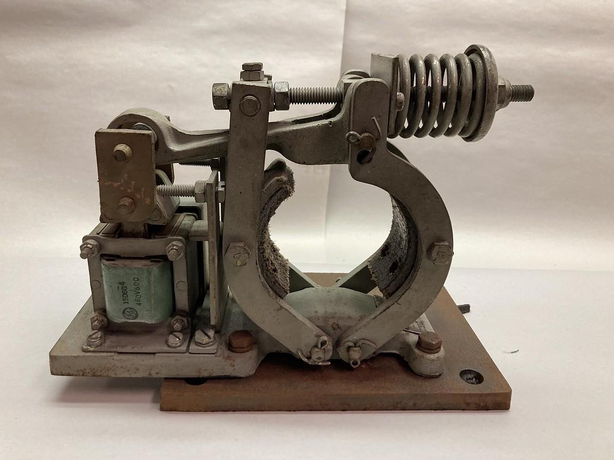 Used General Electric,IC9516460AA,3-1/2" Crane Drum Brake 440V 1/2 Inch Stroke