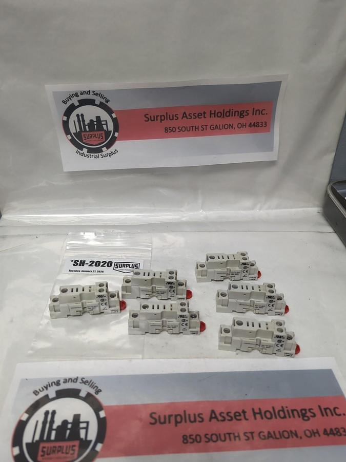 Used AUTOMATION DIRECT,781-1C-SKT,SOCKETBRELAY 15AMP 300VOLT LOT OF 6 PRE-OWNED