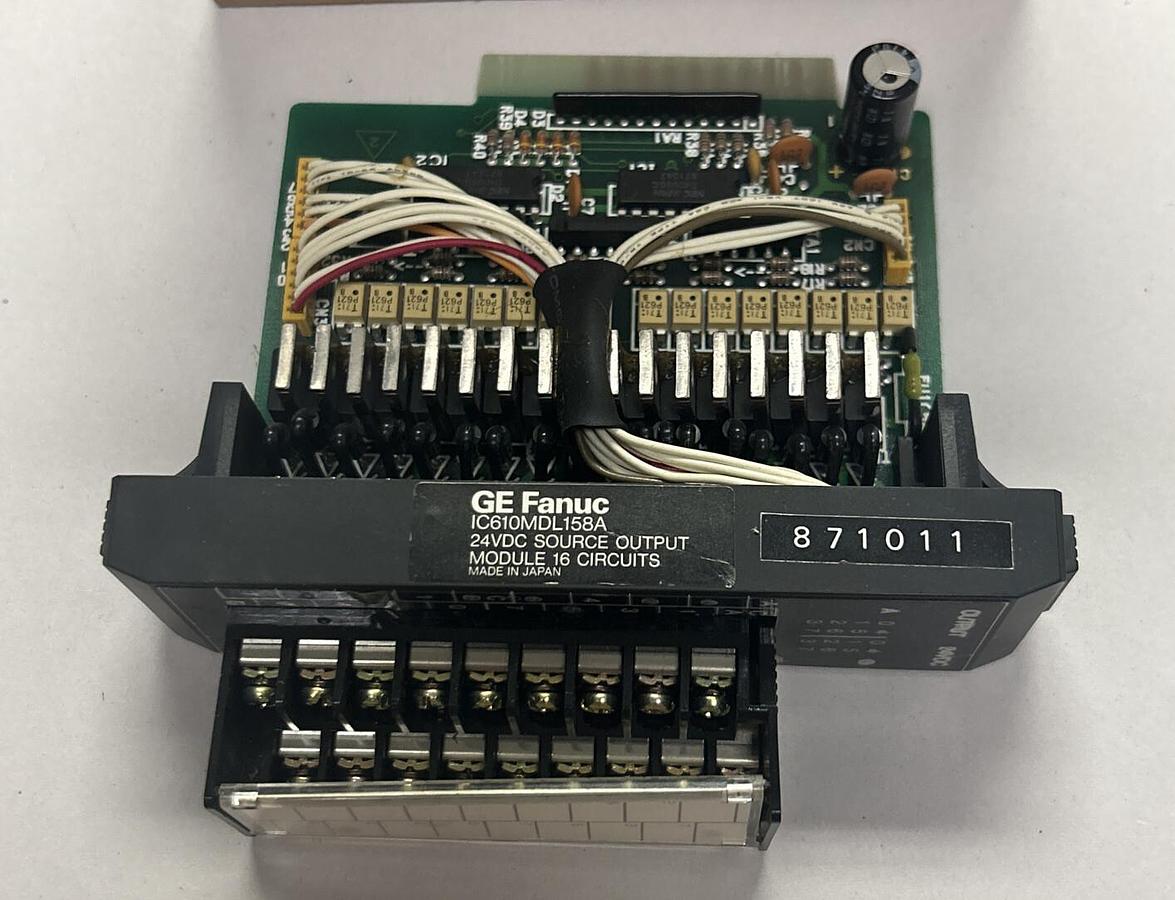 Used GE FANUC,IC610MDL158A,OUTPUT MODULE NEW