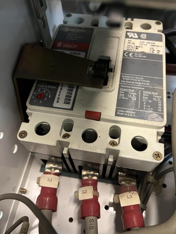 Used CUTLER HAMMER,W200M4CFC,SIZE 4 W/ 150A BREAKER MCC BUCKET