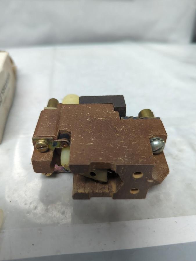 SYLVANIA,A73-46201A,OVERLOAD RELAY 0-30 AMPS NOS