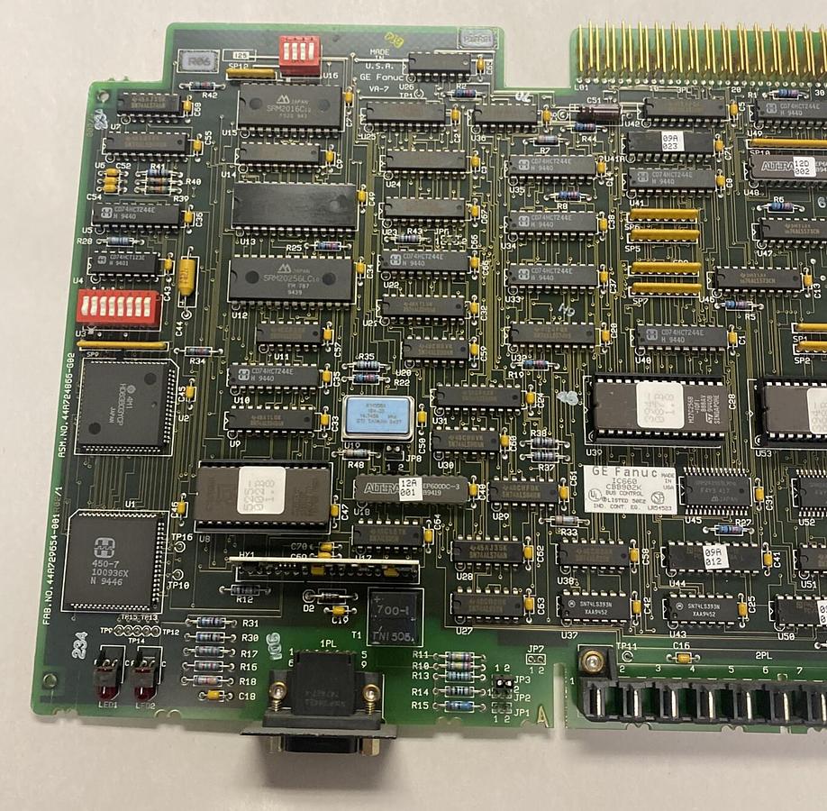 Used GE FANUC,IC660CBB902K,SERIES SIX GENIUS I/O BUS CONTROLLER