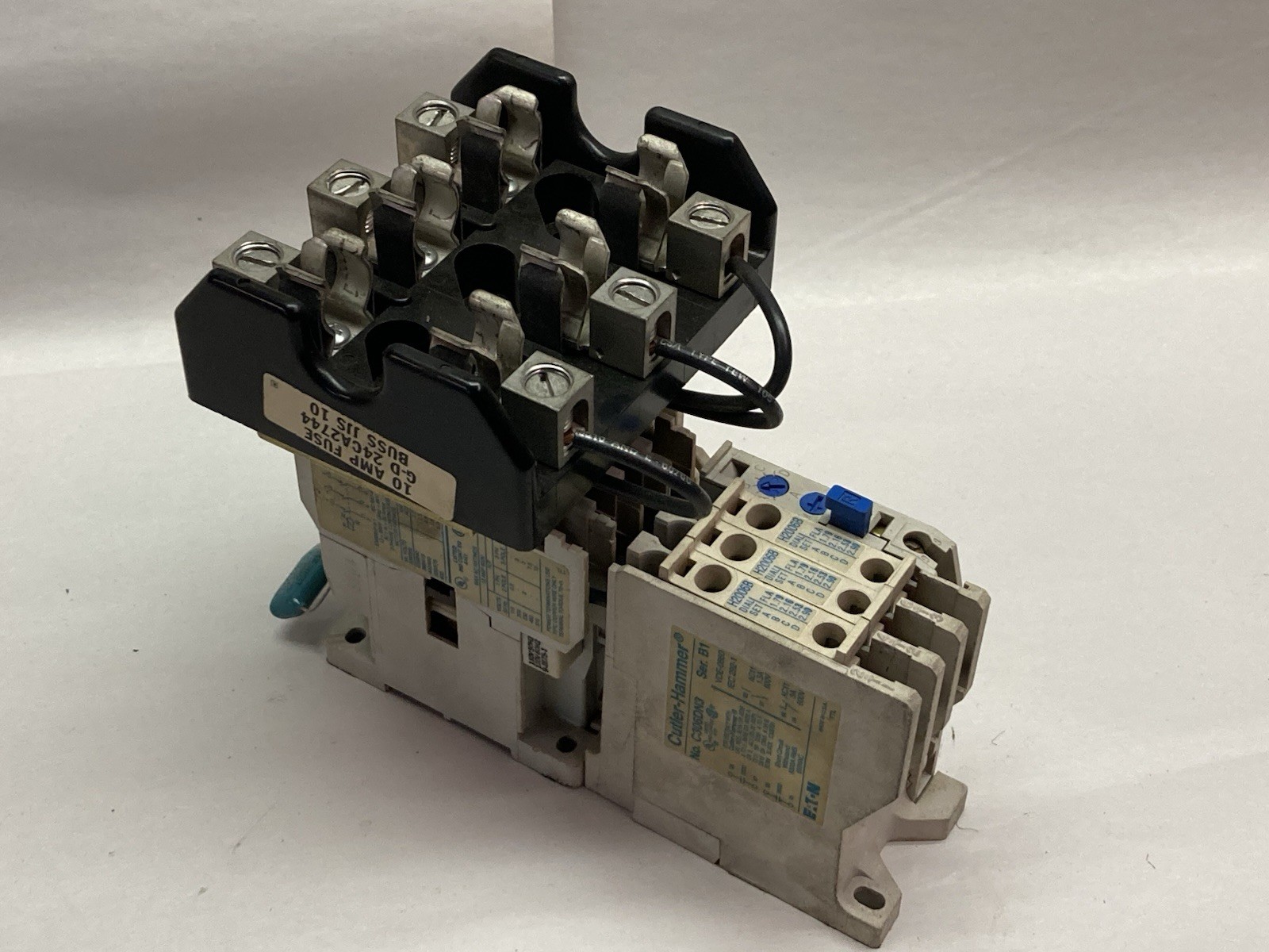 Used Cutler-Hammer,C306DN3,Overload Relay Ser B1 w/C320KGS1 Terminal Block Ser A2