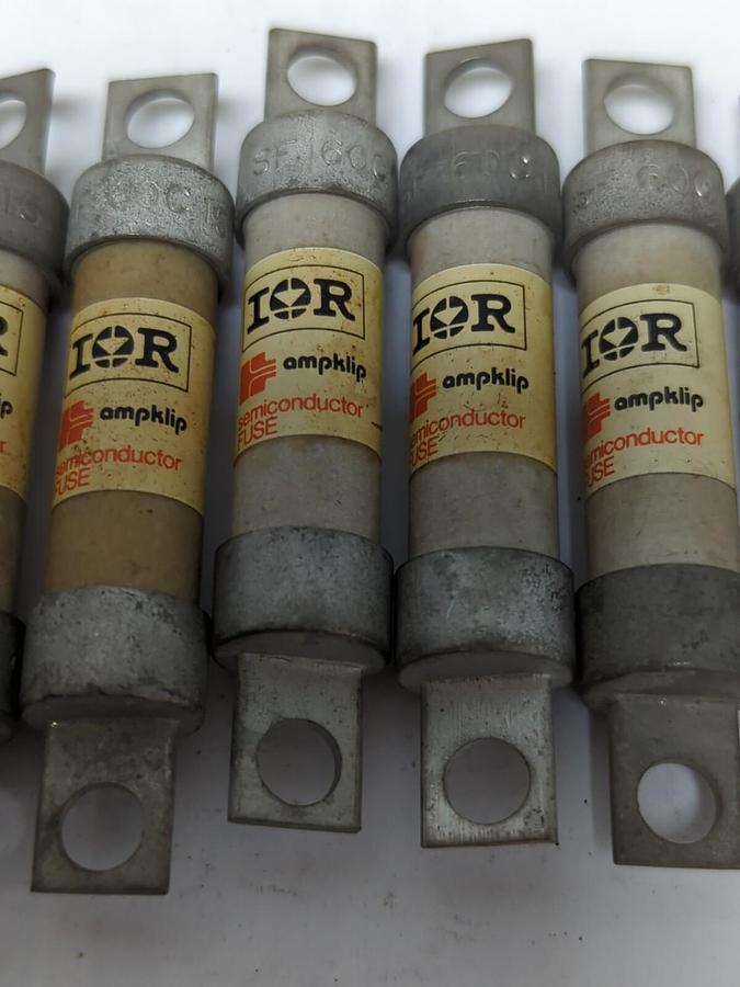 IOR AMPKLIP,SF60C15,SEMICONDUCTOR FUSES 15 AMP BOX OF 7 NOS