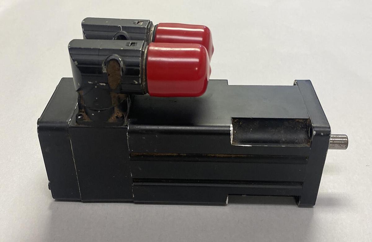 Used ALLEN BRADLEY,MPL-B1530U-VJ42AA,SER A SERVO MOTOR 7000RPM