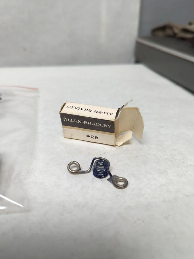 ALLEN BRADLEY,P28,HEATER ELEMENT LOT OF 2 NOS