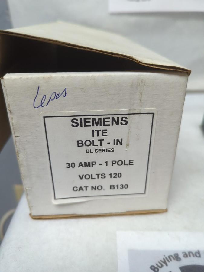 Used SIEMENS,B130,CIRCUIT BREAKER 30 AMP 1-POLE LOT OF 6 PRE-OWNED