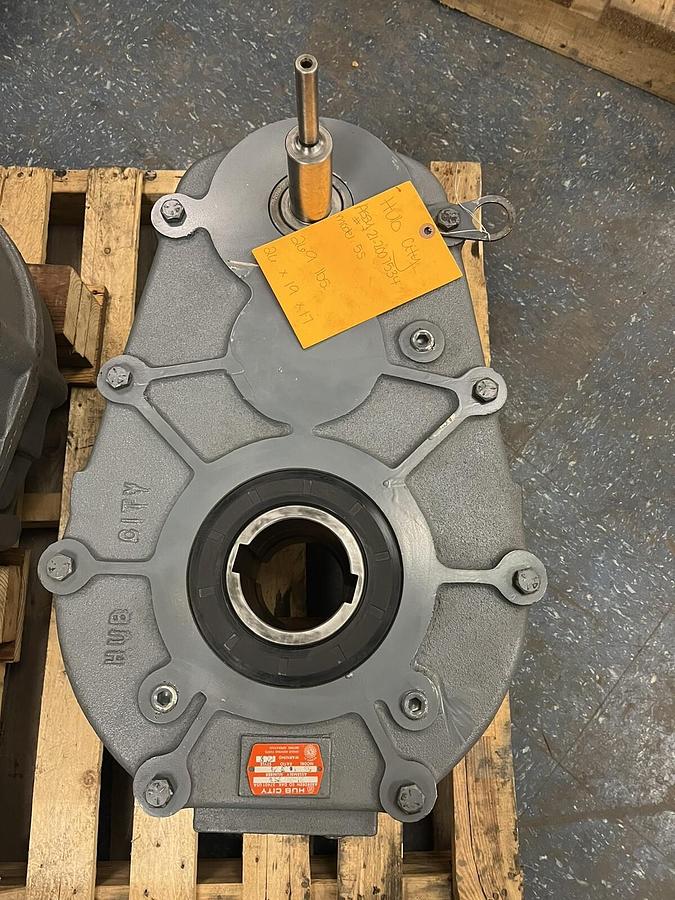 Used HUB CITY,21-2007534,MODEL 5S PARALLEL SHAFT DOUBLE REDUCTION DRIVE 10.36 3-7/16"