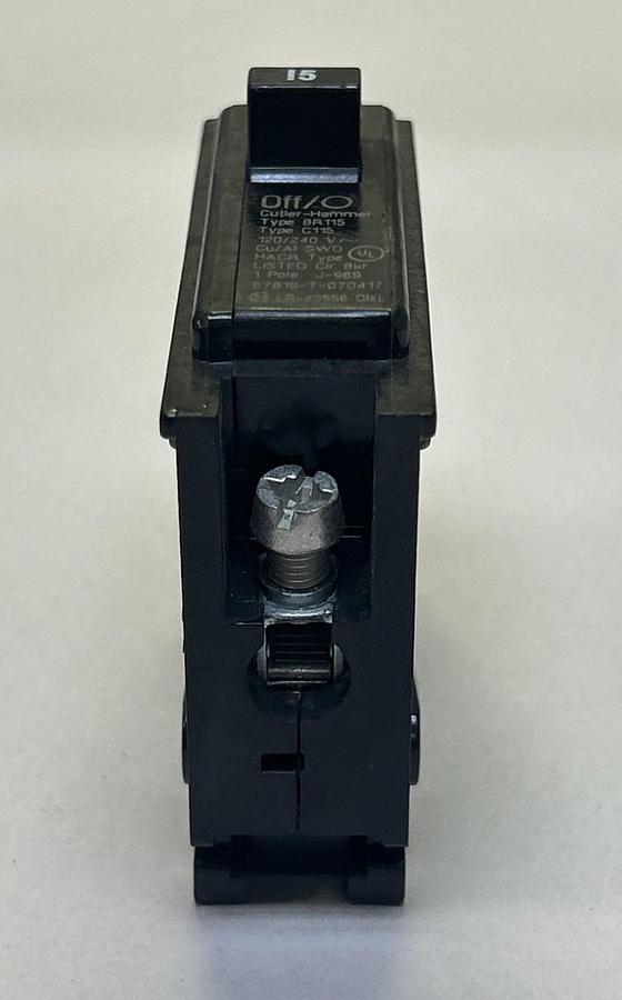 Used CUTLER-HAMMER,BR115,CIRCUIT BREAKER 15A 120/240V 1P