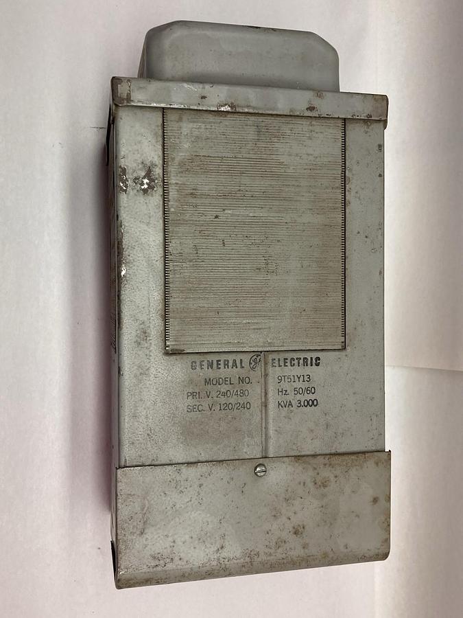 Used General Electric,Model 9T51Y13,Transformer 3KVA 50/60Hz 240/480V