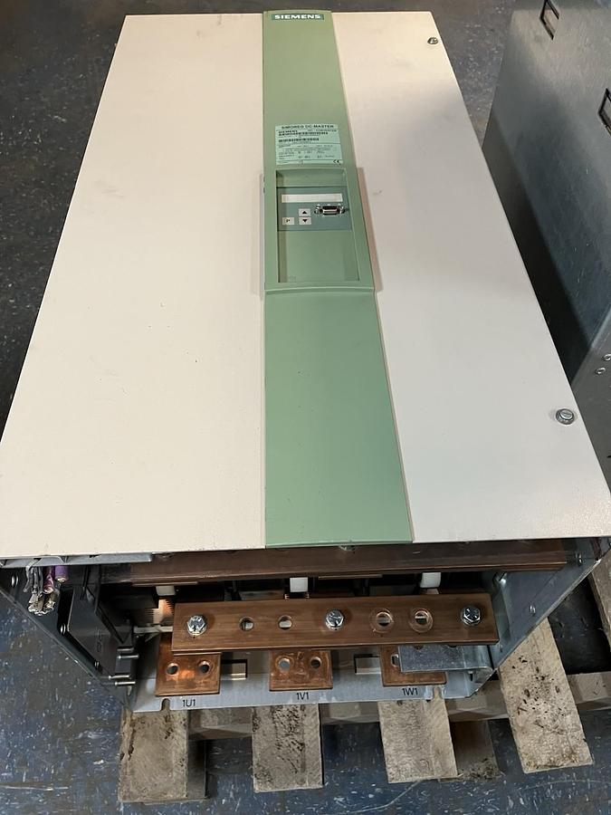 Used SIEMENS,6RA7093-4KV62-0-Z,SIMOREG DC CONVERTER DRIVE 1500A OUTPUT