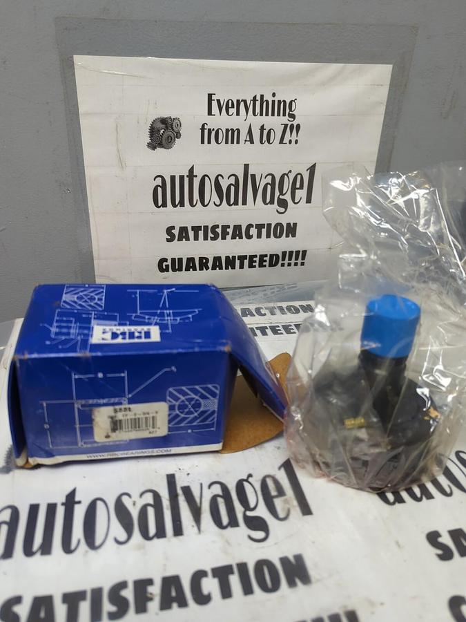 RBC,S88L,CAM FOLLOWER 2-3/4 IN X 1-1/2 IN ROLLER 1 IN X 2-1/4 IN STUD NOS