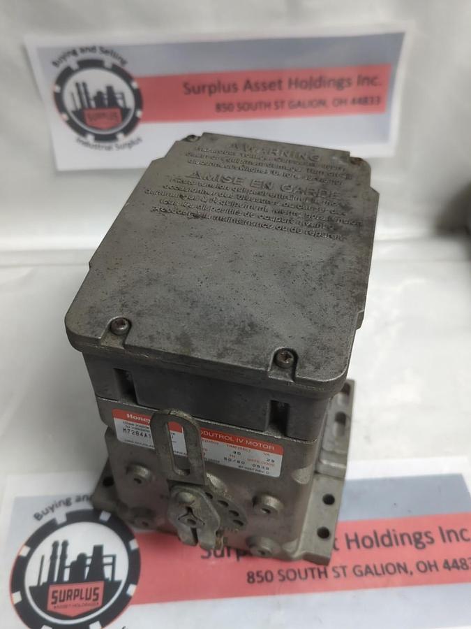 Used HONEYWELL,M7284A1004,MODUTROL IV MOTOR 120V 50/60HZ PRE-OWNED
