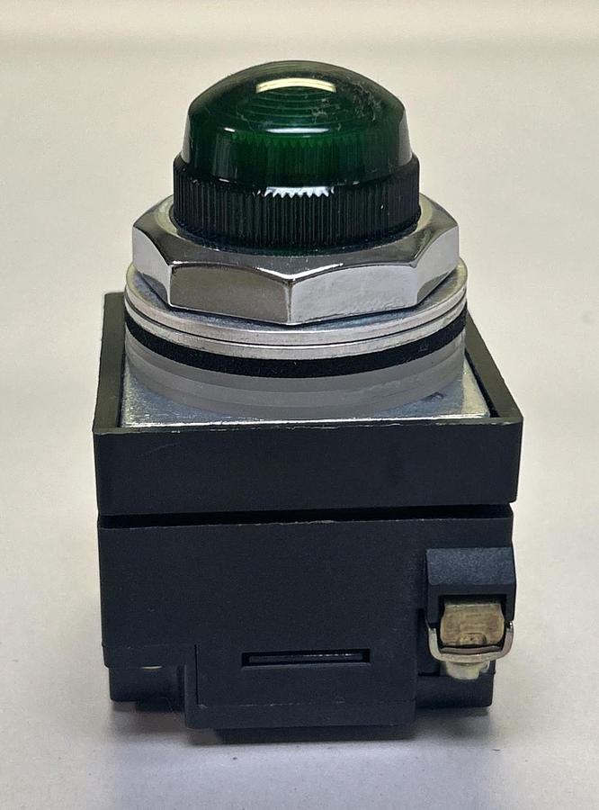 GENERAL ELECTRIC,CR104PXG49,GREEN INDICATING LIGHT NOS