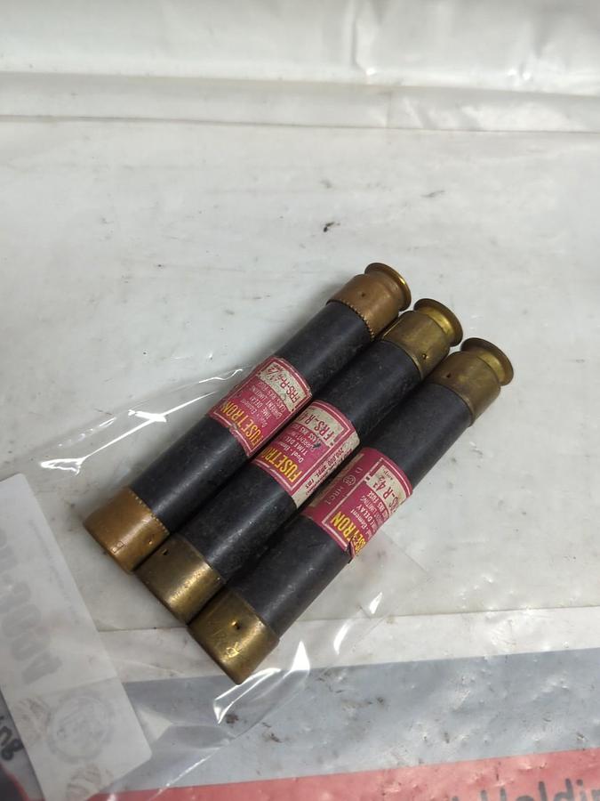 Used COOPER BUSSMANN,FRS-R-4-1/2,FUSETRON 4-1/2 AMP FUSE LOT OF 3 PRE-OWNED
