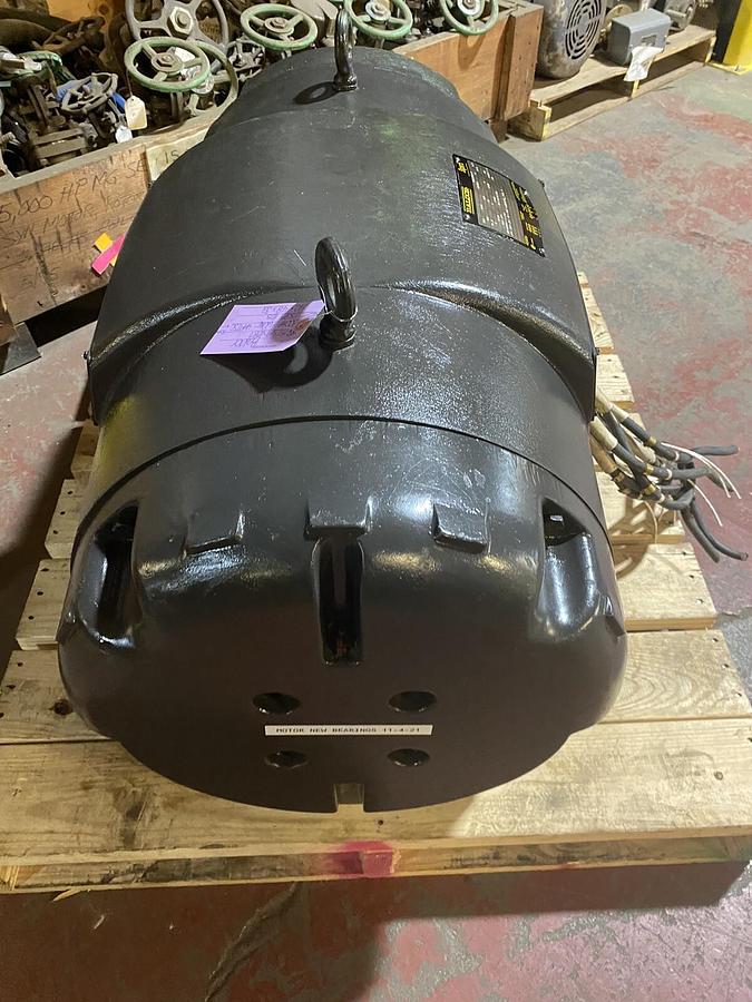 Used Baldor,18T319Y087, 300HP SUPER E Motor 3560RPM 460V 449TSC