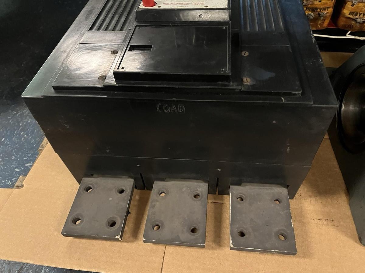 Used GE,THM86YS30FC,POWER BREAK CIRCUIT BREAKER 3000 AMPS