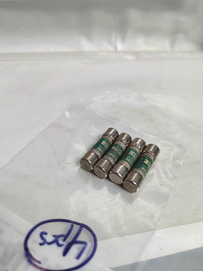 Used COOPER BUSSMANN,FNQ-3,TRON 3 AMP FUSE LOT OF 4 PRE-OWNED