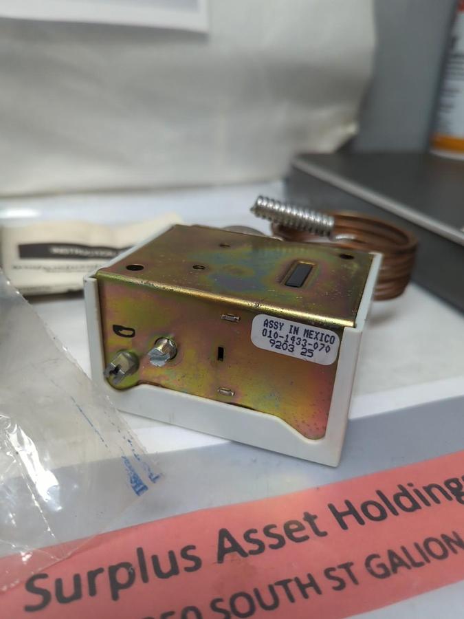 RANCO,010-1433,COMMERCIAL TEMP CONTROL RANGE -35F TO 15F NOS