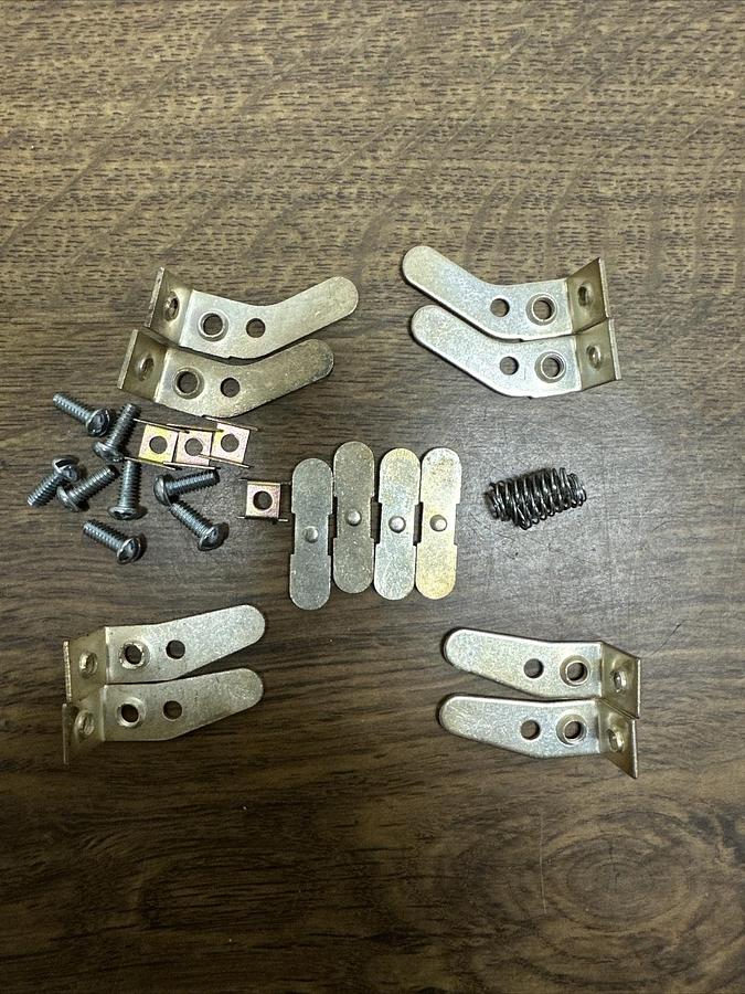 GE,373B331G09,Replacement Contact Kit Size 1- 4 Pole