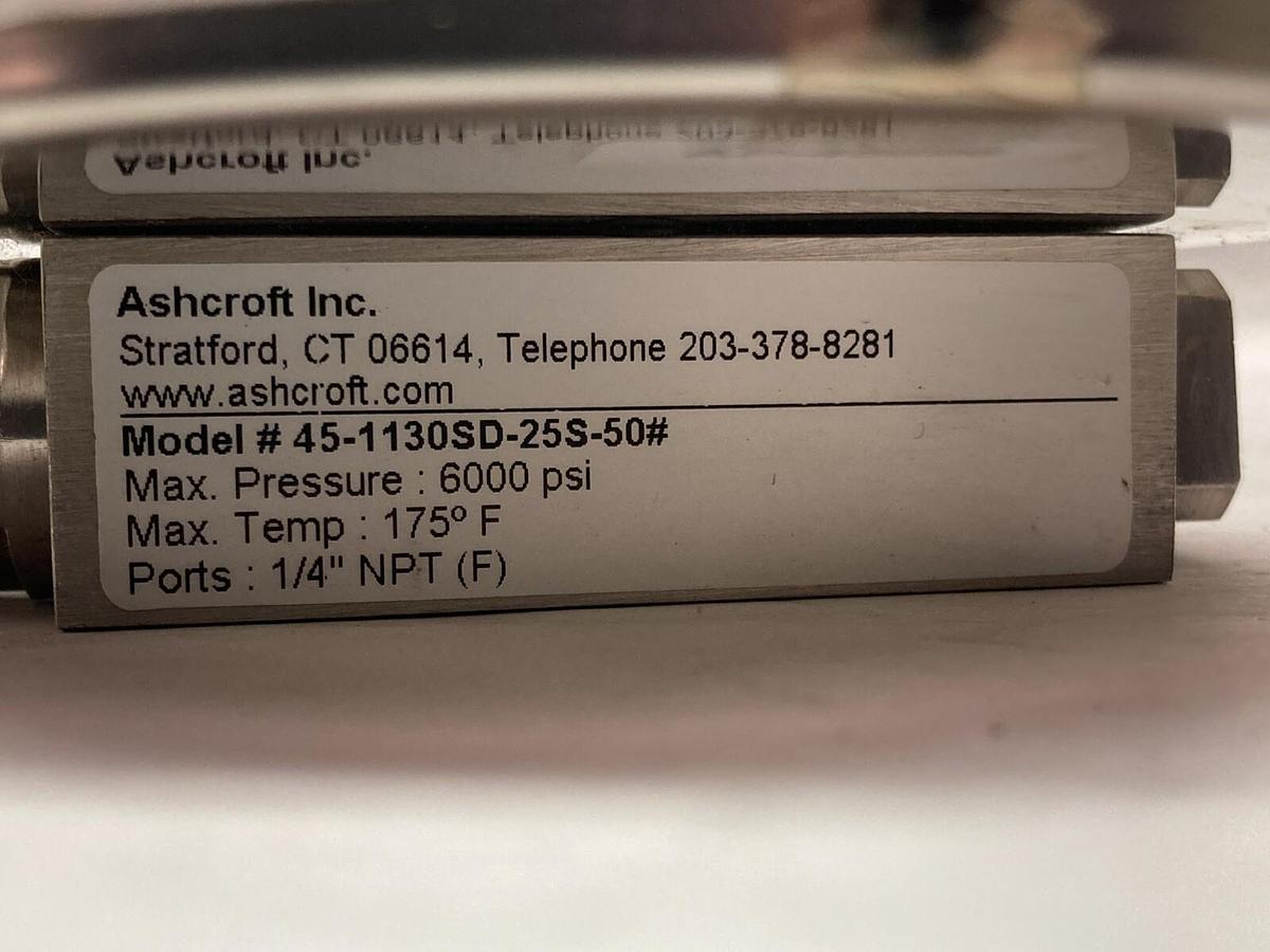 Ashcroft,45-1130SD-25S-50#,Pressure Gauge 6000psi 1/4" NPT