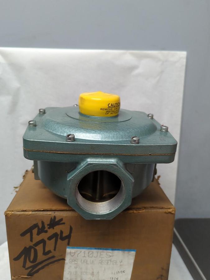 ITT,V710JES,GAS VALVE 2 INCH NPT 5 PSI NOS