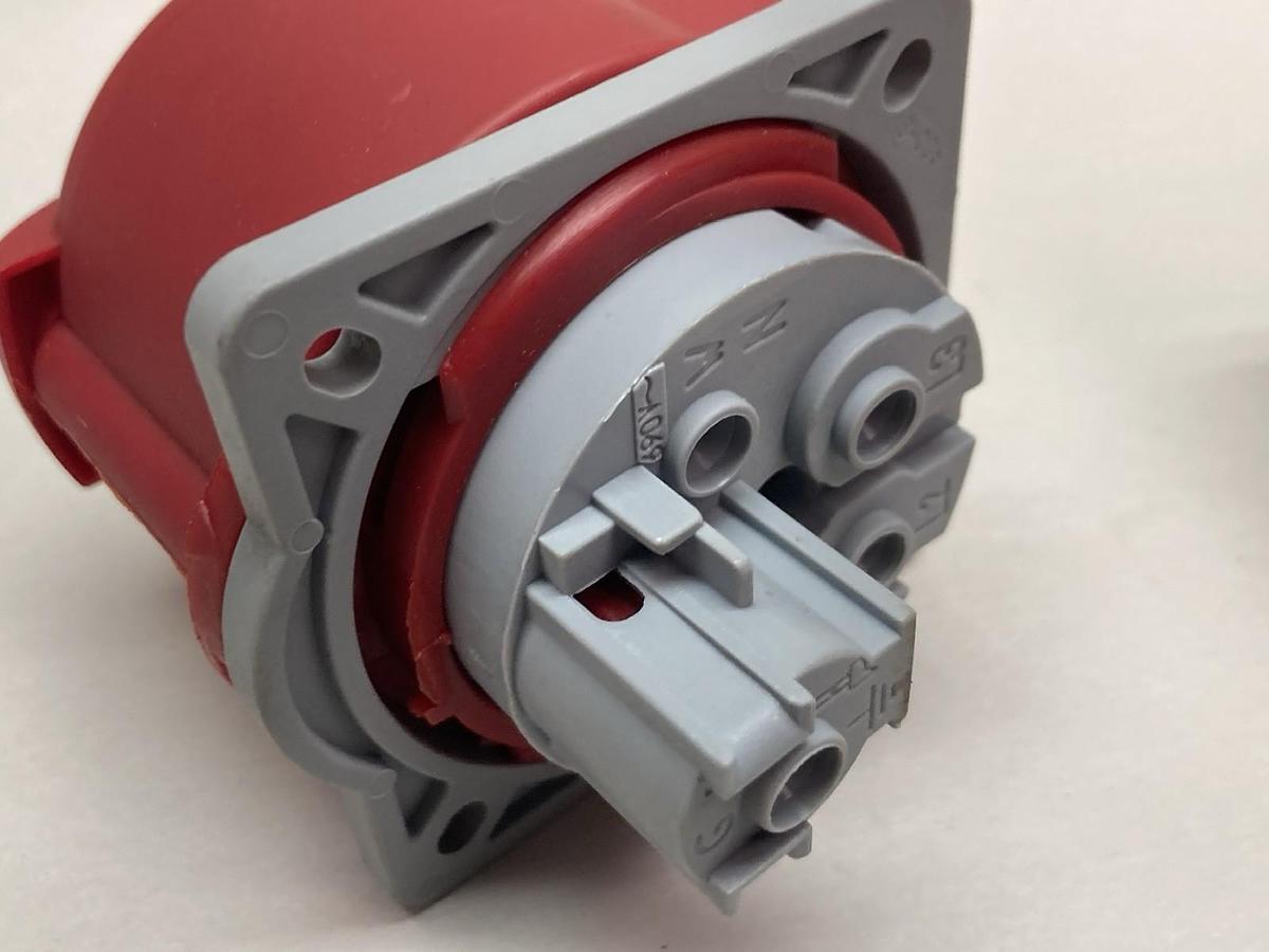 ABB,416-P6,Pin & Sleeve Connector IP67 Industrial Plug