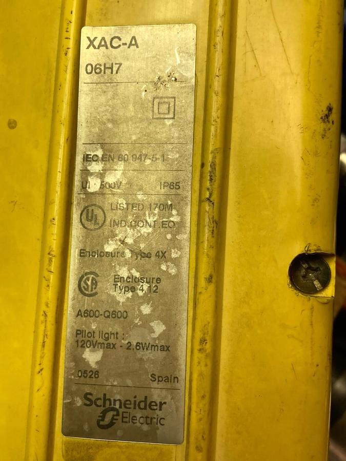 Used Square D,XAC-A 06H7,Pendent Control Station Type 4X